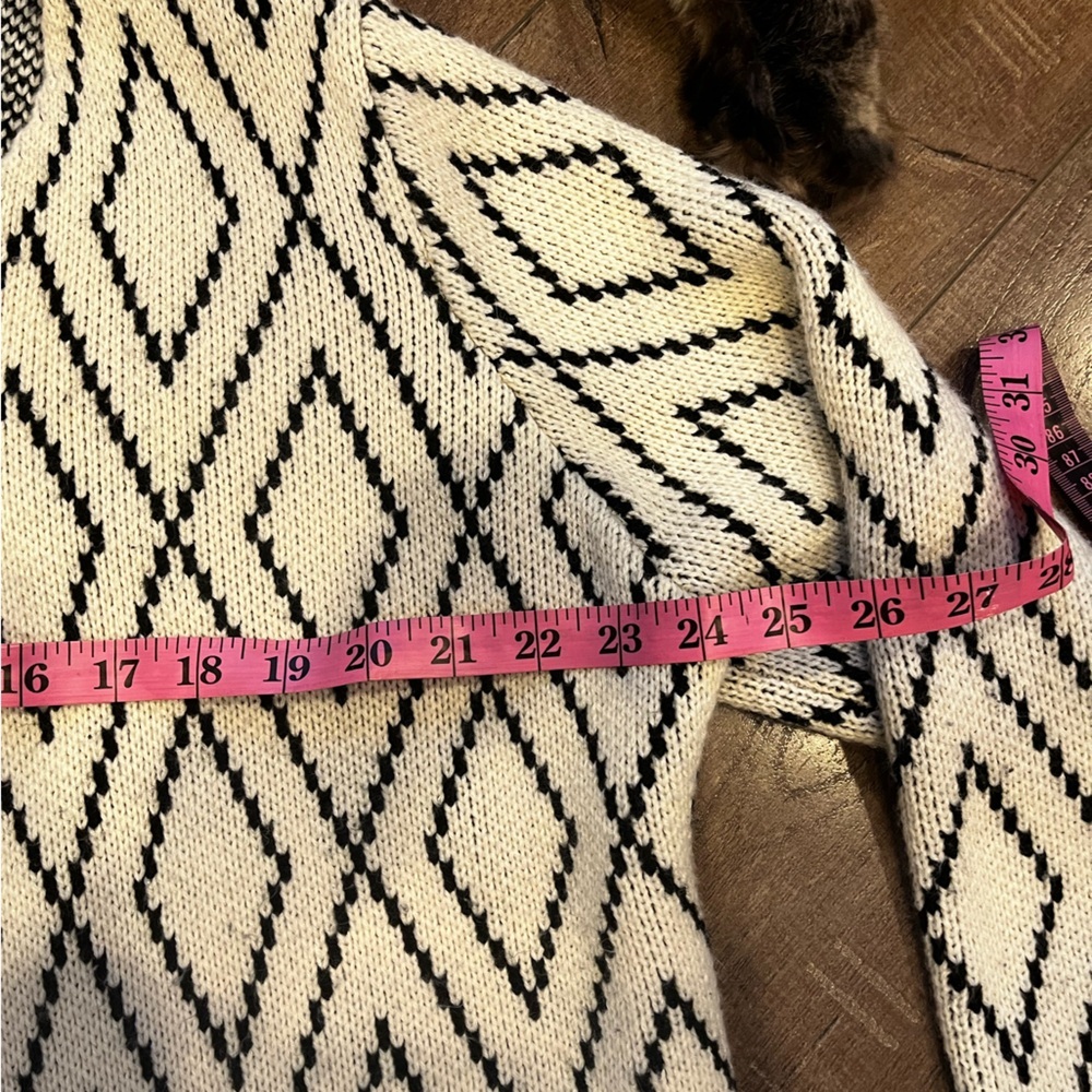 Oliver by Escio Anthropologie sweater - Picture 2 of 3